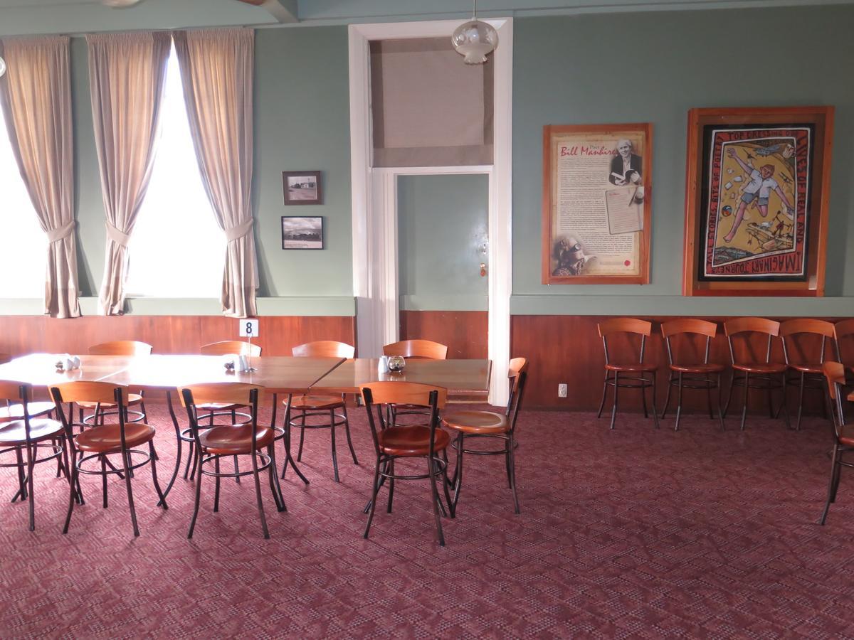 Mossburn Railway Hotel Esterno foto